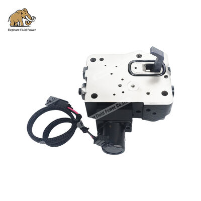 Valvola di controllo ad alte prestazioni Komatsu 708-3T-11210 per escavatori PC200-8 PC220-8 PC240-8